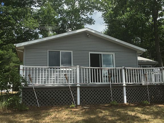 2nd image of 5400 S Lazy Deer Ln