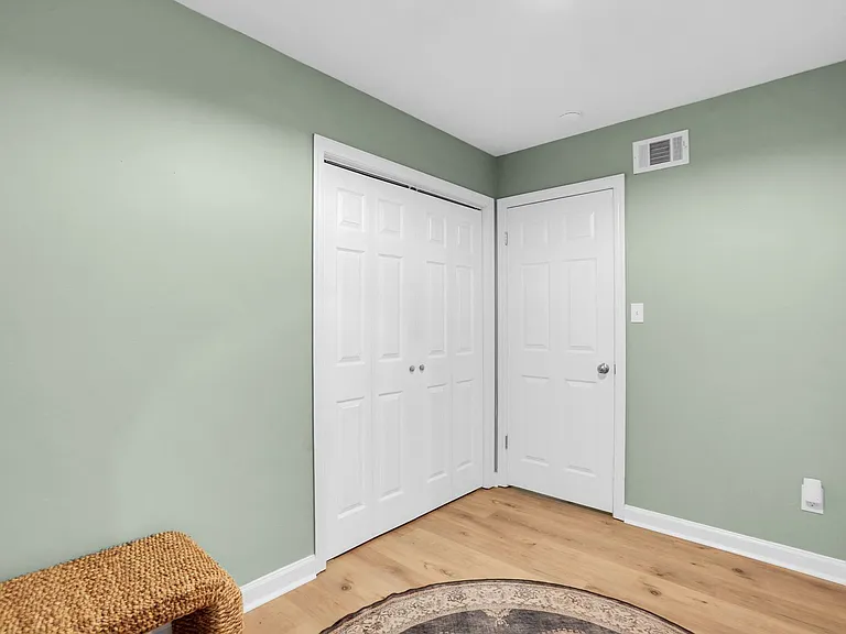 9 Hillyer Dr — Photo 31