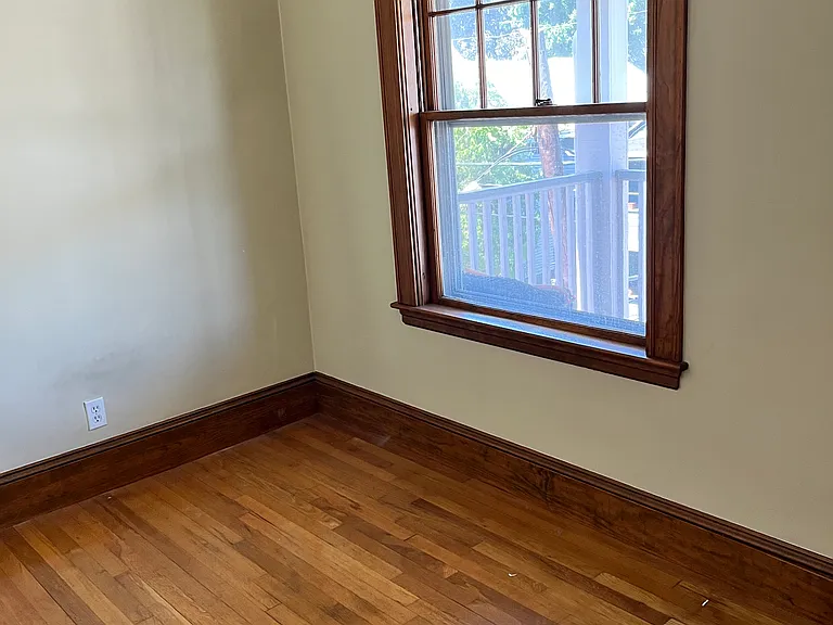 128 Albion St #3 — Photo 10