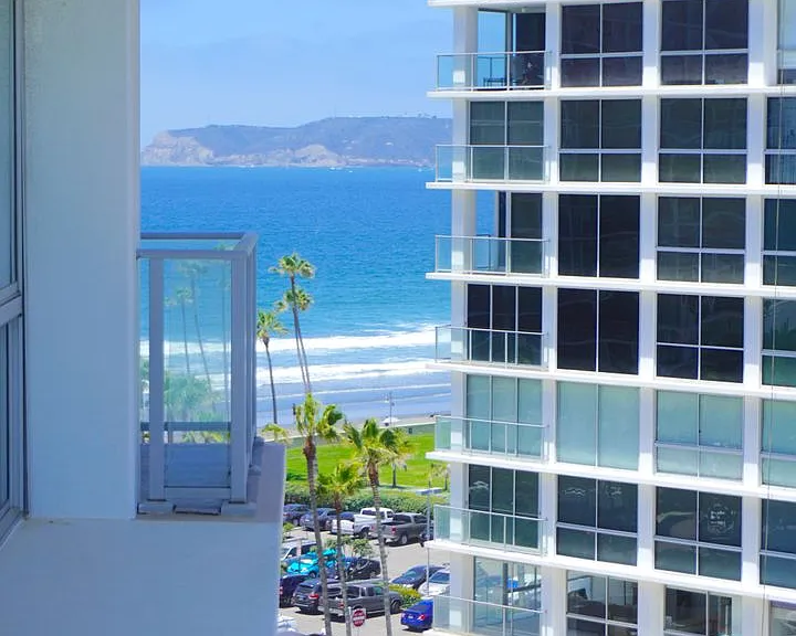 1820 Avenida Del Mundo #808 — Photo 23