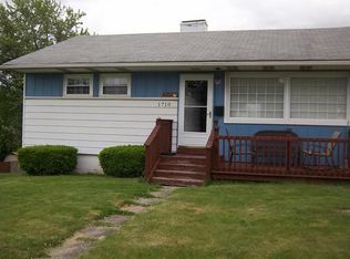 1710 Maratta Rd, Aliquippa, PA 15001