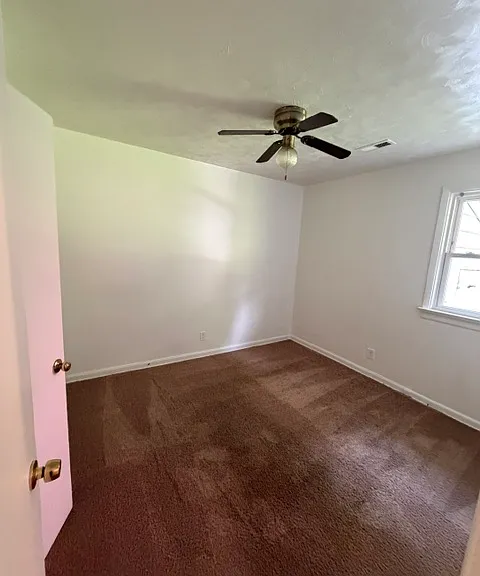 12332 Mason Ave — Photo 7