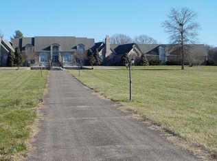 2185 Cages Bend Rd, Gallatin, TN 37066