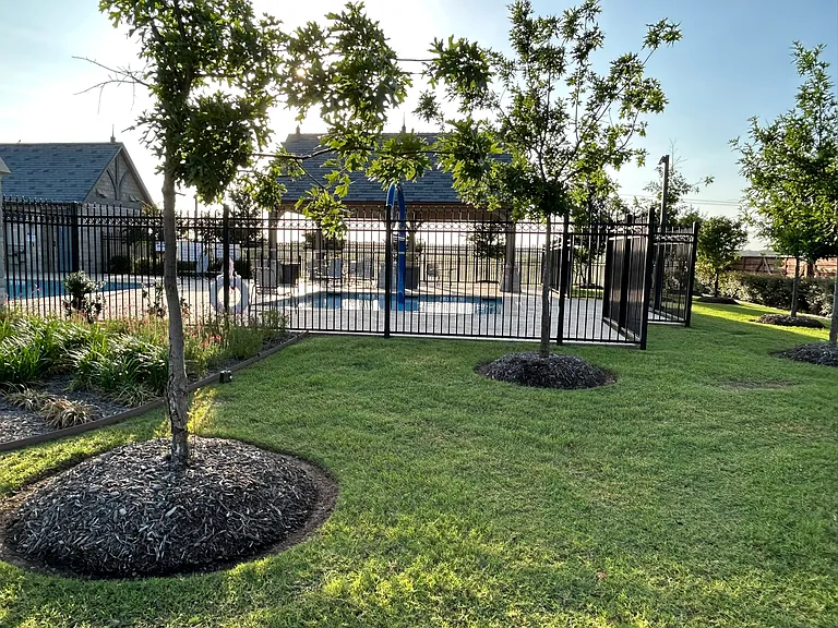 2032 Windsor Dr — Photo 36