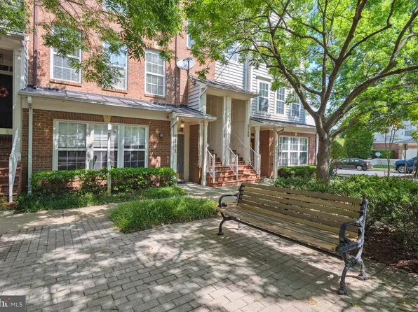 656A Main St #A, Gaithersburg, MD 20878