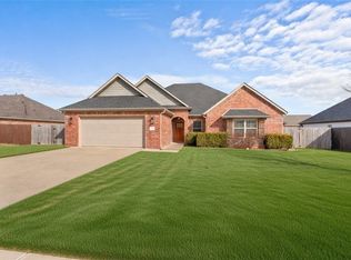 236 Ranalli Ave, Springdale, AR 72762