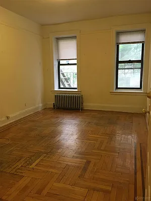 Rented by Oxford Property Group | media 23