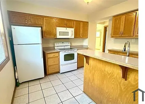2 bed, $1,375 — Photo 3