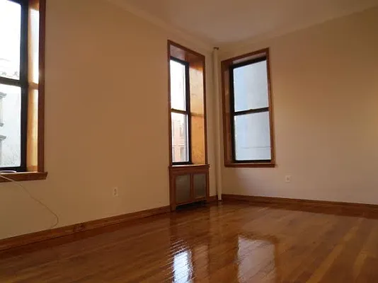 Rented by Team Gotham | media 34