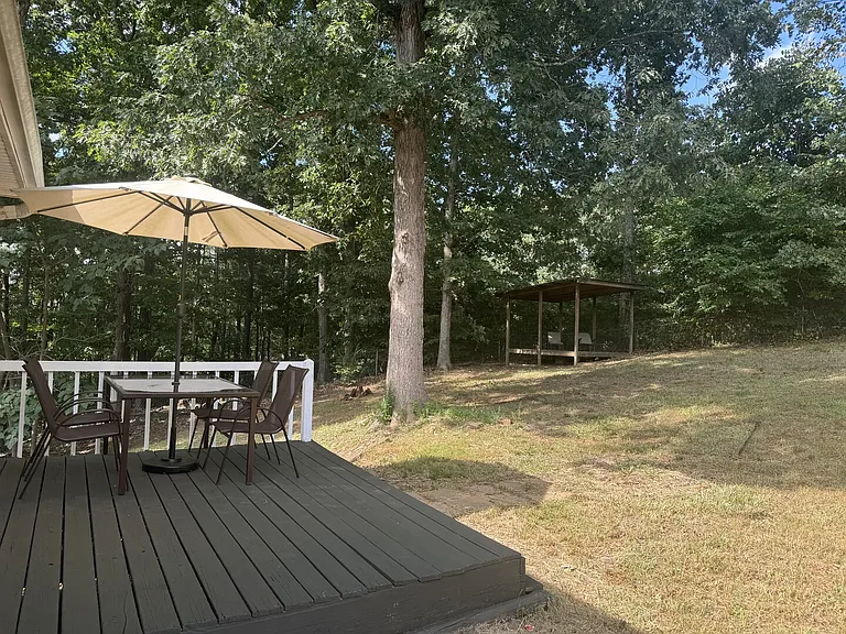 William Dr — Photo 26