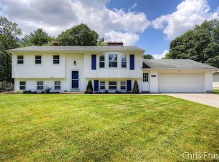 8181 Crestview Ave, JENISON, MI 49428