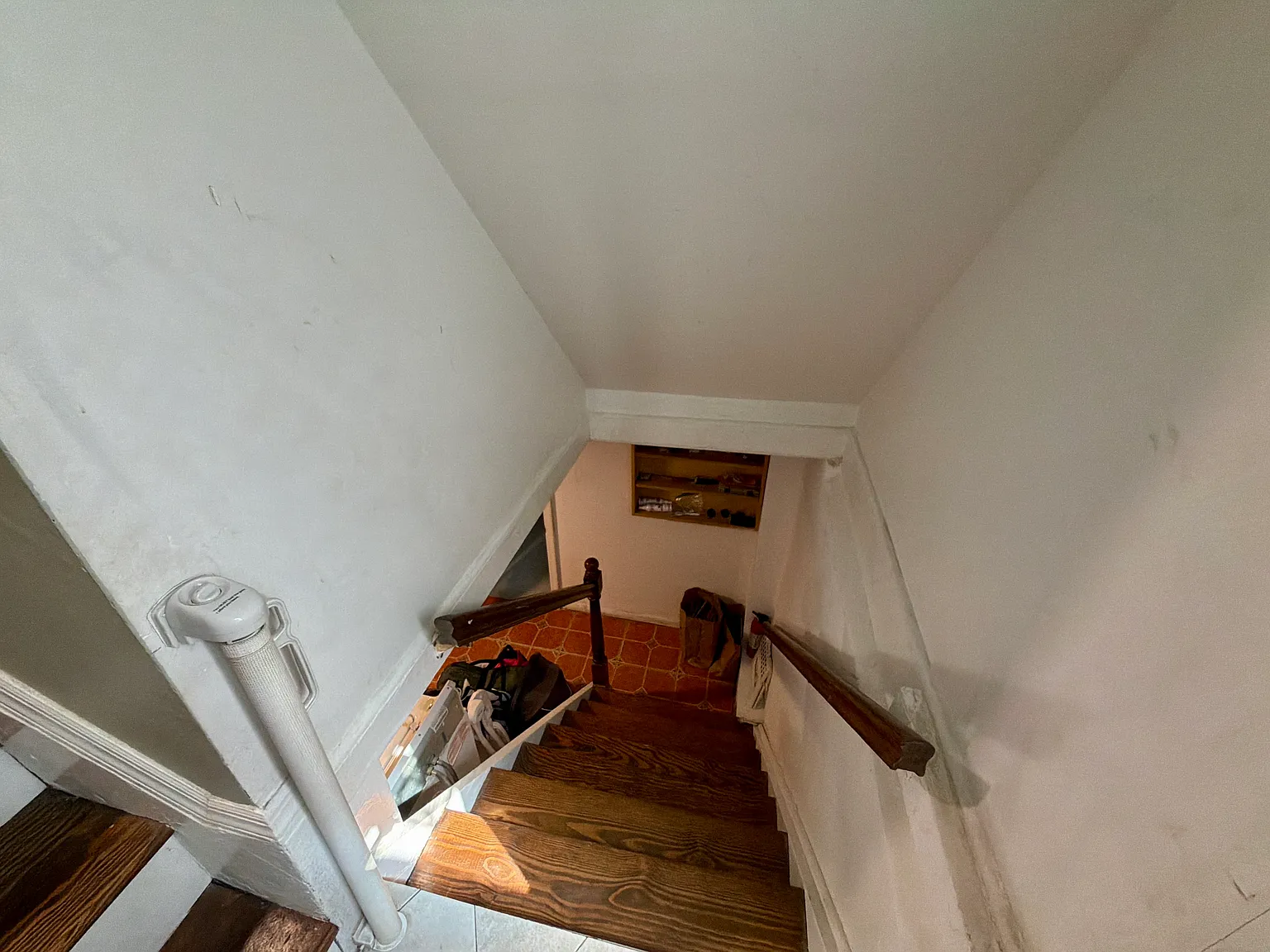 3 bed, 1400 sqft, $4,900 — Photo 2