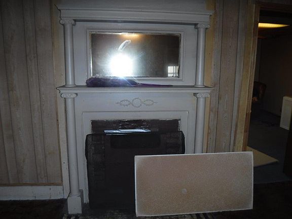 Front Room has a fireplace