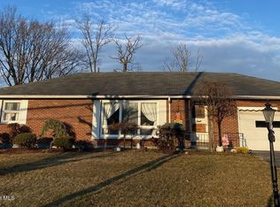 785 Suscon Rd, Pittston Township, PA 18640