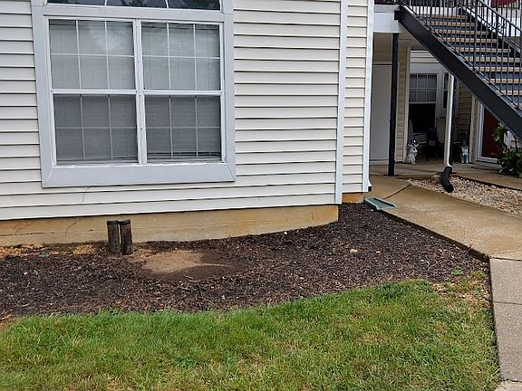 2nd image of 14122 Bowsprit Ln APT 810