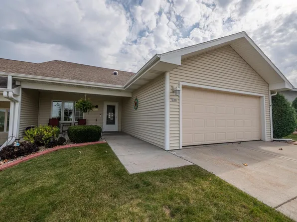 256 Simon DRIVE, Hartford, WI 53027
