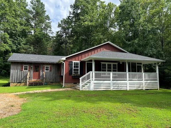 1192 Dr Edward Williams Rd, Blairs, VA 24527