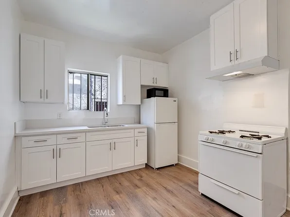 220 E Vernon Ave, Los Angeles, CA
