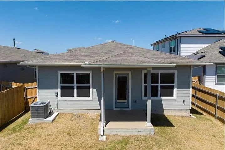 10805 Meris Ln — Photo 24