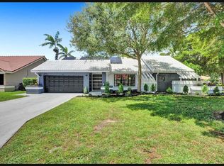 4772 NW 60th Ln, Coral Springs, FL 33067
