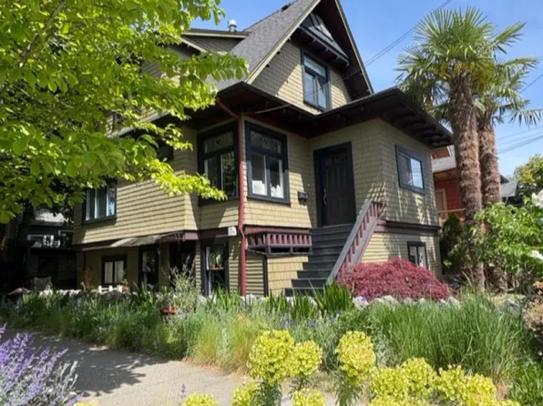 401 King Edward Ave E, Vancouver, BC V5V 2C6