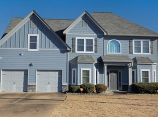 101 McLendon Rd, Fort Mitchell, AL 36856