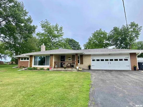 1765 N Main St, Canton, IL 61520