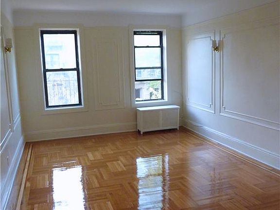 3rd image of 110 New York Ave APT 5G