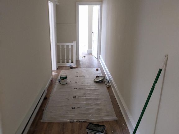 2nd image of 6012 Irving St #2