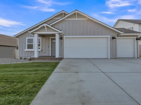 1255 N High Desert Dr, Deer Park, WA 99006