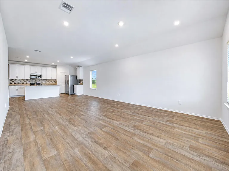 4306 Zeke Estates Ln — Photo 16