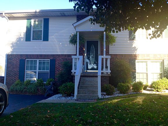 5th image of 212 Countrywood Pl
