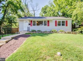 1011 Gilbert Rd, Rockville, MD 20851