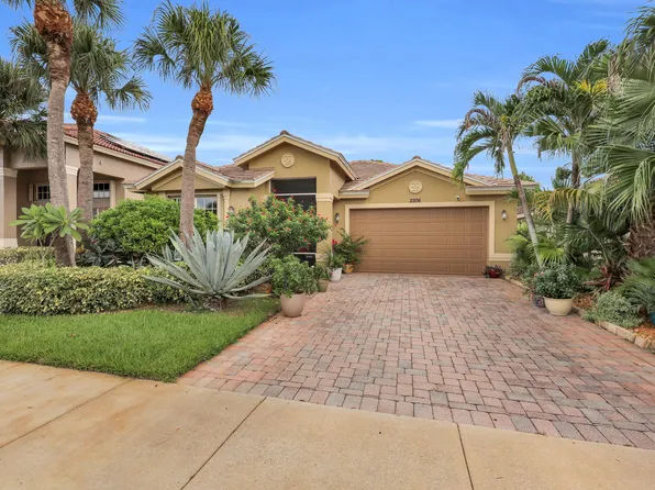 2206 Newport Isles Boulevard, Port St Lucie, FL 34953