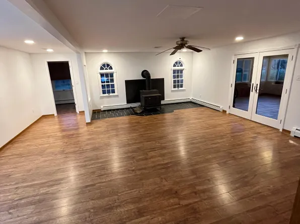 48 Limekiln Rd, Doylestown, PA 18901