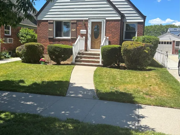8152 249th Street, Bellerose, NY 11426