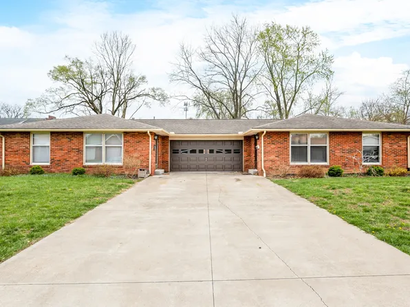 3819 Camelot Ln, Columbus, IN 47203