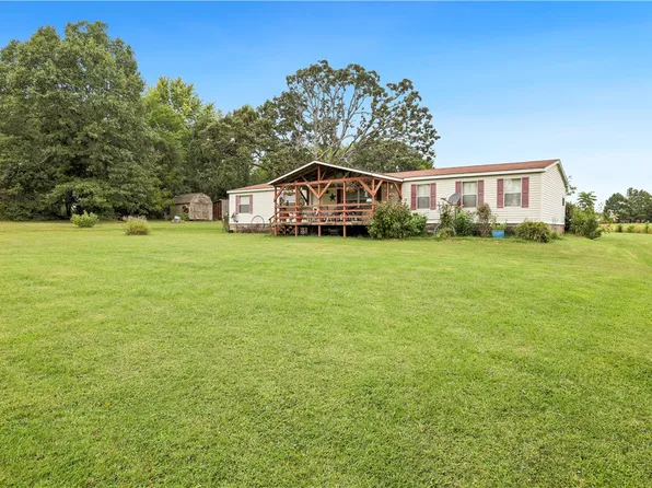 1456 W 1st Ave, Gentry, AR 72734