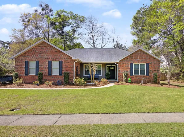 1229 Pheasant Run Dr, Tallahassee, FL 32312