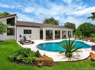 7855 SW 84th Ct, Miami, FL 33143