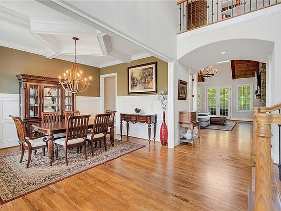 2nd image of 7505 Shadow Creek Dr