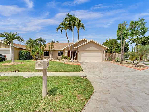 5th image of 9701 NW 33rd Street