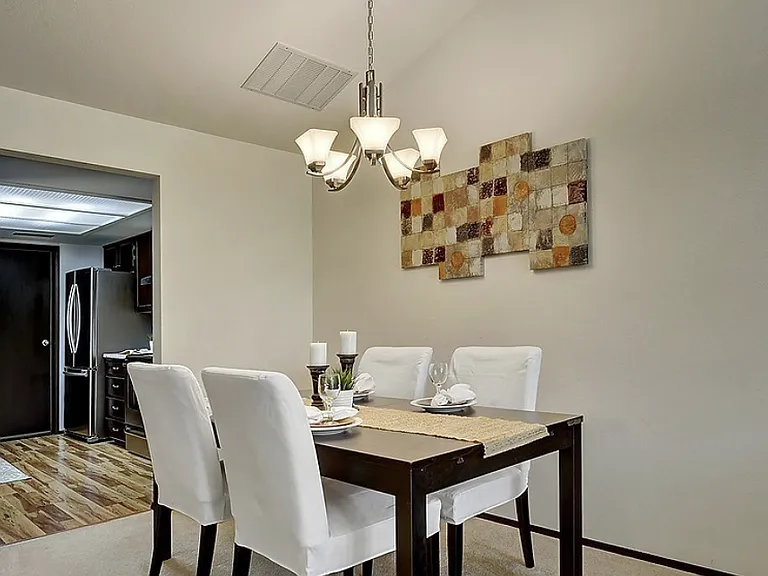 15908 Village Green Dr #B — Photo 9