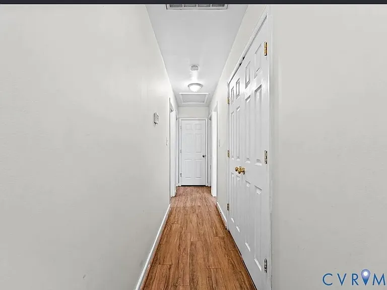 7500 Flag Tail Dr — Photo 4