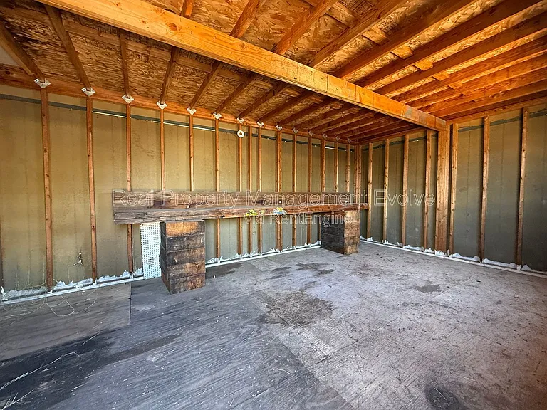 13829 N 48th Ave — Photo 26