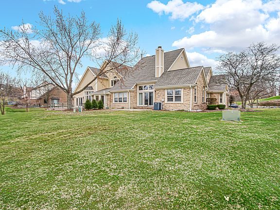 3rd image of 14411 Golf Rd