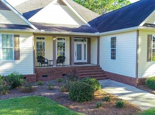 107 Sweetbriar Lakes Dr, Thomasville, GA 31757