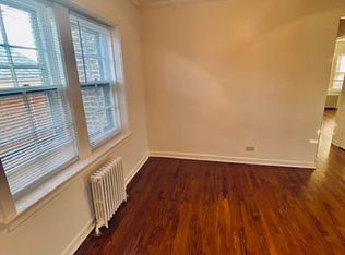 622 Hull Ter #2W, Evanston, IL 60202