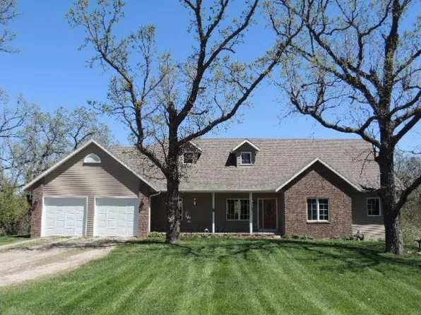 1309 S Longhorn Ln, Garwin, IA 50632