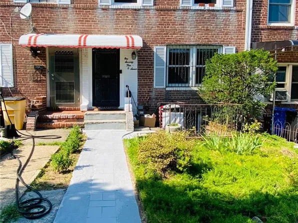 174-07 Jewel Avenue, Fresh Meadows, NY 11365